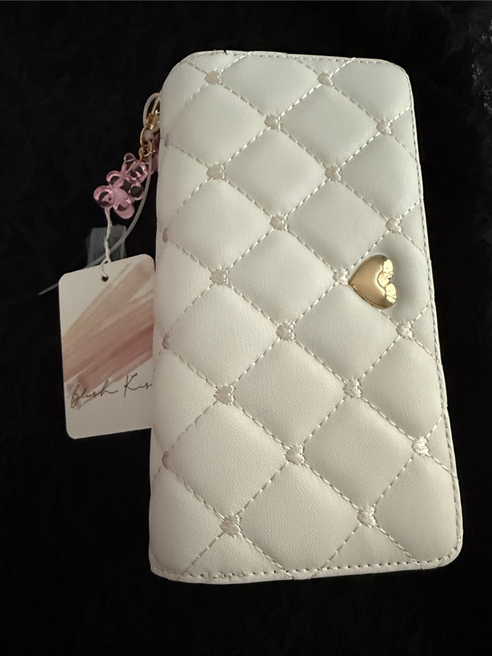 Quilted White Women's Wallet with Gold Heart Accent